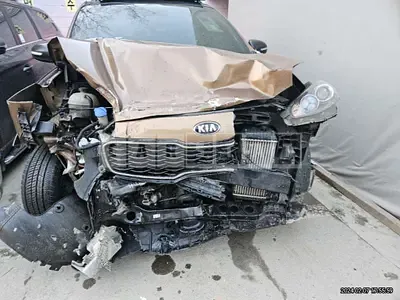 Photo 1 of 43: 2016 Kia Sportage, VIN KNAPN813BGK079656 — Korean insurance auction
