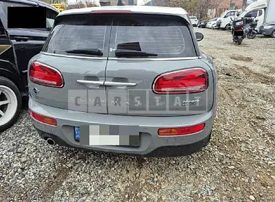 Photo 1 of 18: 2022 MINI Cooper Clubman — Korean insurance auction