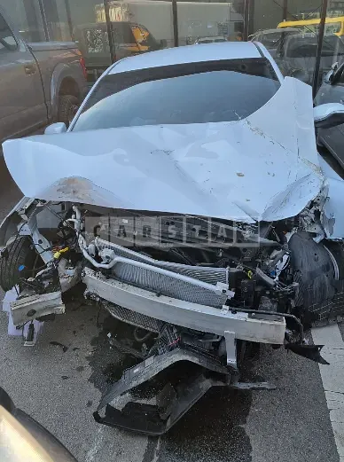 Photo 2 of 16: 2018 Hyundai Modern Ionic Electric, VIN KMHC051HFJU019780 — Korean insurance auction