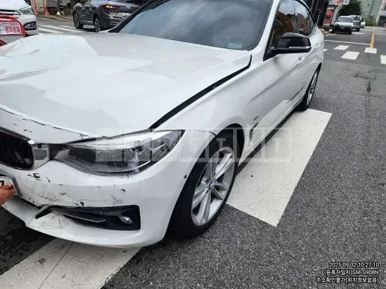 Photo 2 of 6: 2018 BMW 320d Gran Turismo xDrive — Korean insurance auction