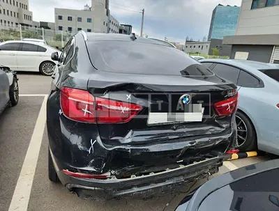 Photo 1 of 30: 2018 BMW X6 xDrive30d, VIN WBAKV2101J0Y41229 — Korean insurance auction