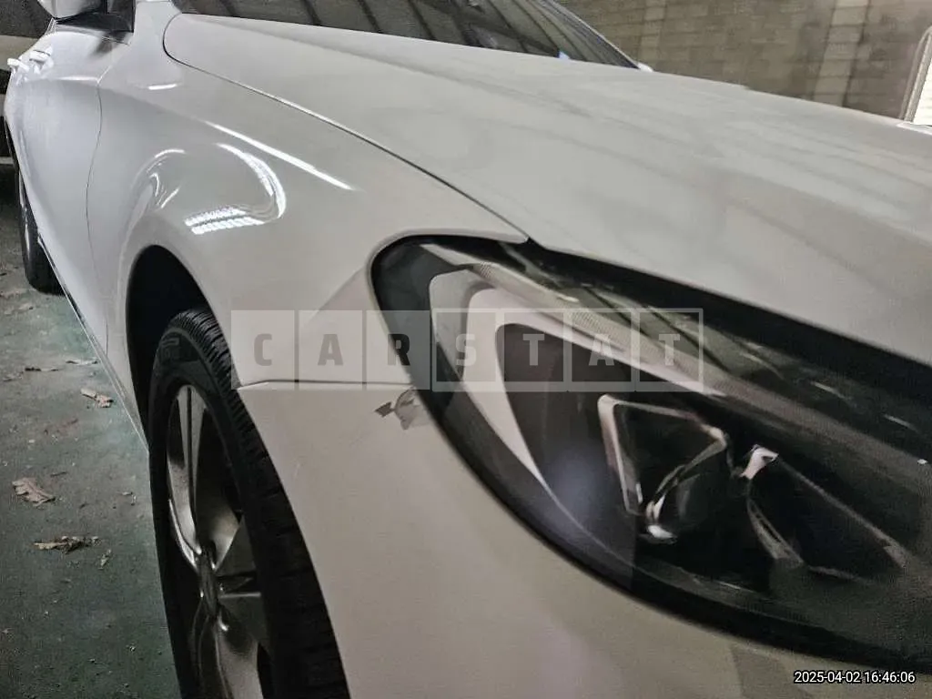 Photo 3 of 3: 2016 Mercedes-Benz (parts) C220 d 4Matic Headlight — Korean insurance auction