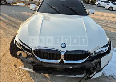 Photo 1 of 36: 2021 BMW 320d — Korean insurance auction
