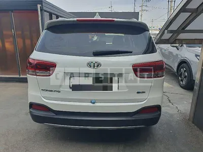 Photo 1 of 24: 2016 Kia Sorento — Korean insurance auction
