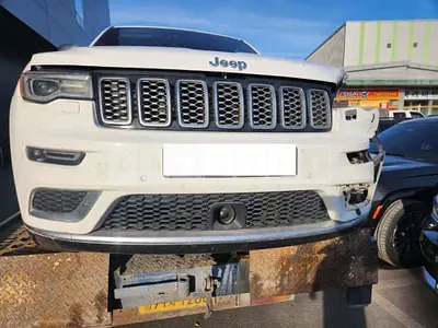 Photo 1 of 7: 2019 Jeep Straw Grand Cherokee, VIN 1C4RJFJM5KC799929 — Korean insurance auction