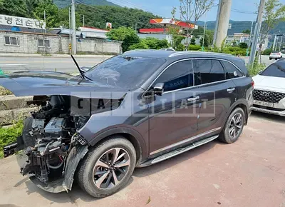 Photo 1 of 15: 2018 Kia Sorento, VIN KNAPG81ABJA451863 — Korean insurance auction
