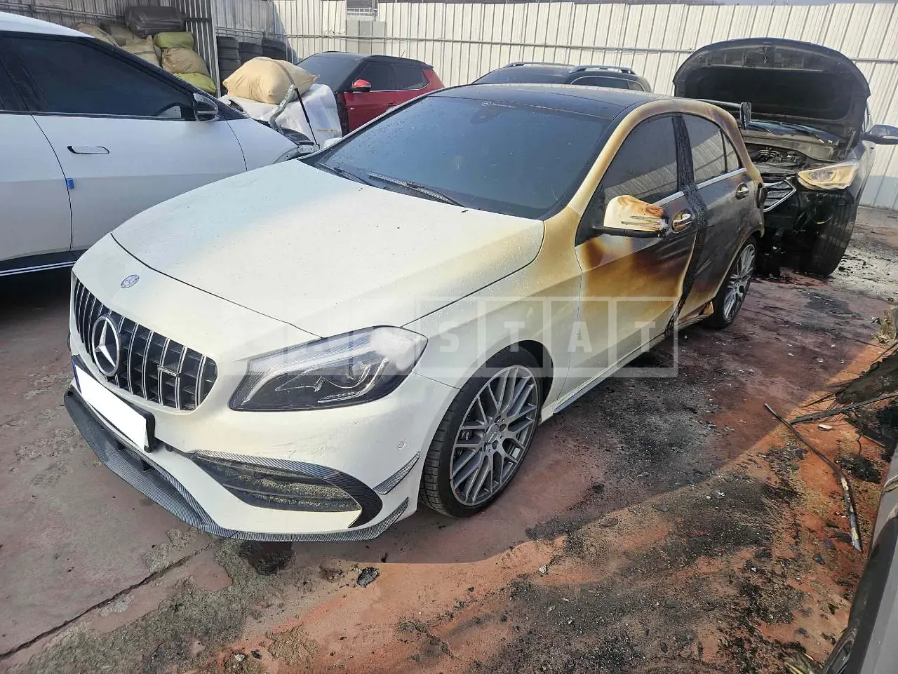 Photo 2 of 25: 2017 Mercedes-Benz AMG A45 4Matic, VIN WDDBF5CB4HJ563324 — Korean insurance auction