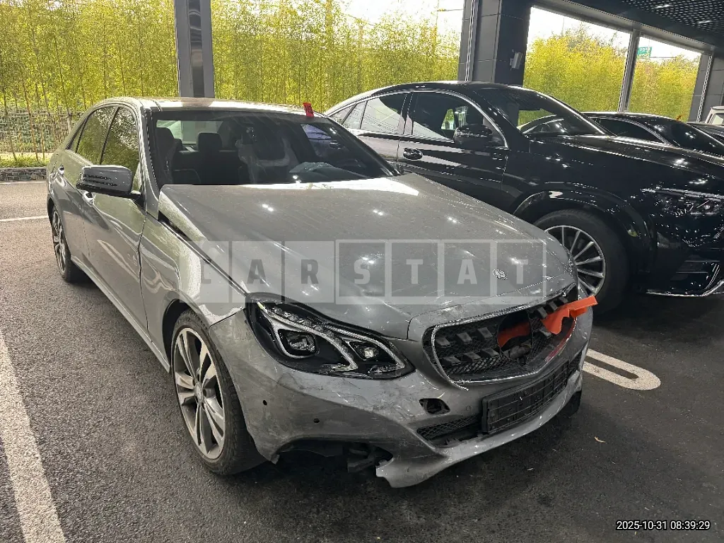 Photo 2 of 24: 2015 Mercedes-Benz E300 4Matic — Korean insurance auction