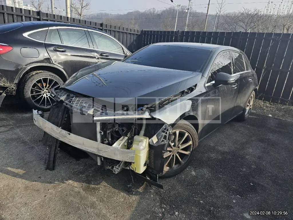 Photo 2 of 9: 2019 Mercedes-Benz A220, VIN WDD3F4EB6KJ076175 — Korean insurance auction