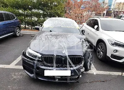 Photo 1 of 19: 2019 BMW 530i xDrive M Sport Package Plus, VIN WBAJD910XKWC84152 — Korean insurance auction