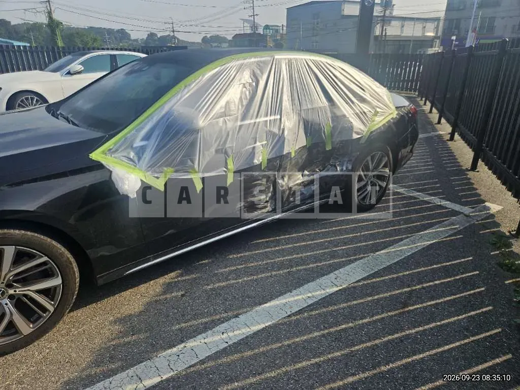 Photo 2 of 65: 2024 Mercedes-Benz E 220 d 4Matic — Korean insurance auction