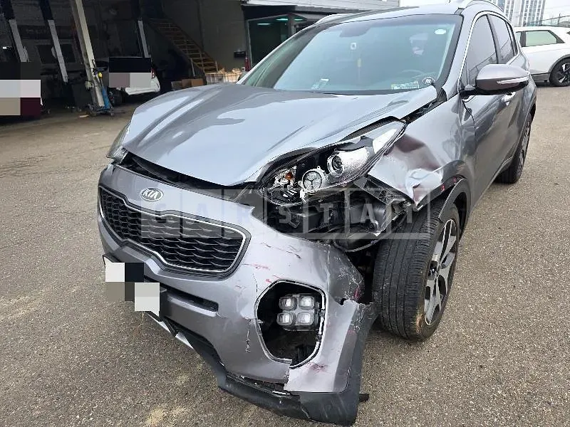 Photo 2 of 16: 2016 Kia Sportage — Korean insurance auction