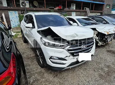 Photo 1 of 8: 2017 Hyundai Tucson — Korean insurance auction