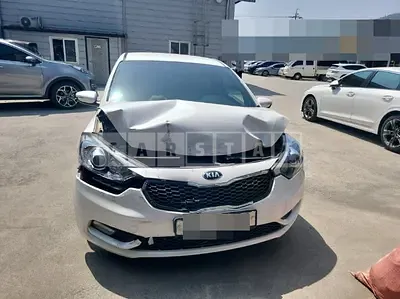 Photo 1 of 12: 2015 Kia K5 1. — Korean insurance auction
