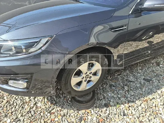 Photo 2 of 15: 2015 Kia K5 — Korean insurance auction