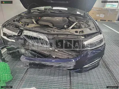 Photo 1 of 15: 2019 BMW 530i, VIN WBAJD9101KWW32997 — Korean insurance auction