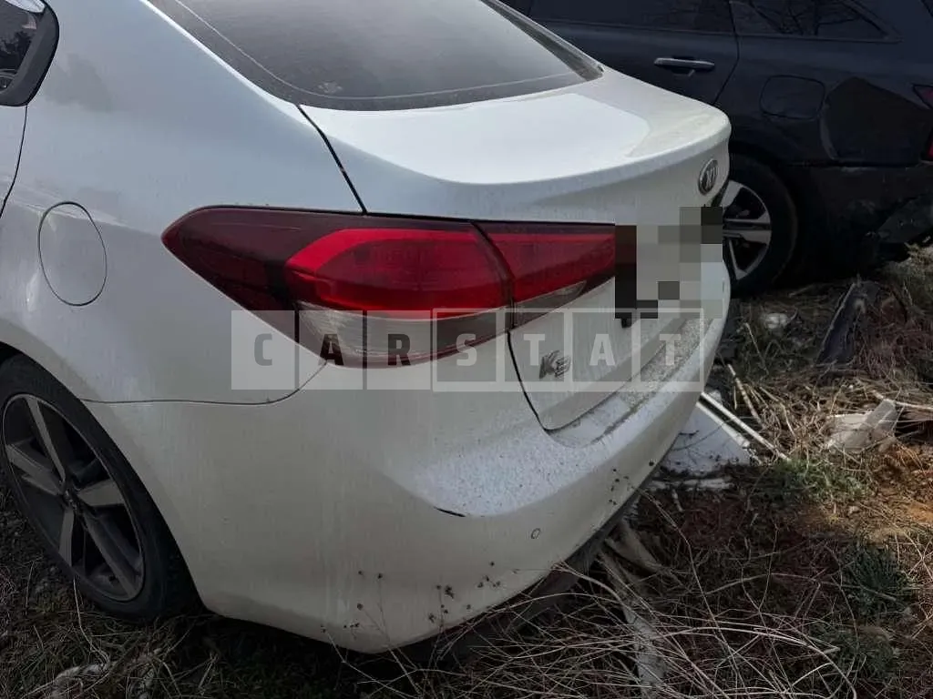 Photo 2 of 6: 2016 Kia Kz 1.SH — Korean insurance auction