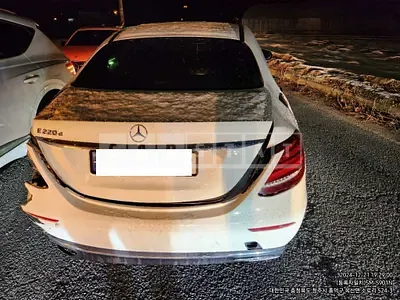 Photo 1 of 7: 2018 Mercedes-Benz E220 d — Korean insurance auction