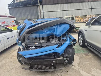 Photo 1 of 17: 2017 Hyundai Kona, VIN KMHK4815GJU032576 — Korean insurance auction