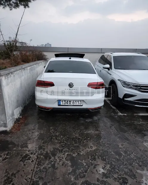 Photo 2 of 4: 2022 Volkswagen Passat GT 2.0TDI — Korean insurance auction