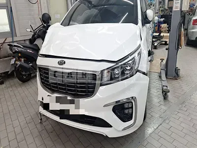 Photo 1 of 57: 2020 Kia Carnivals — Korean insurance auction