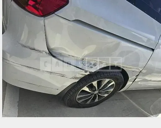 Photo 2 of 14: 2016 Kia Carnivals — Korean insurance auction