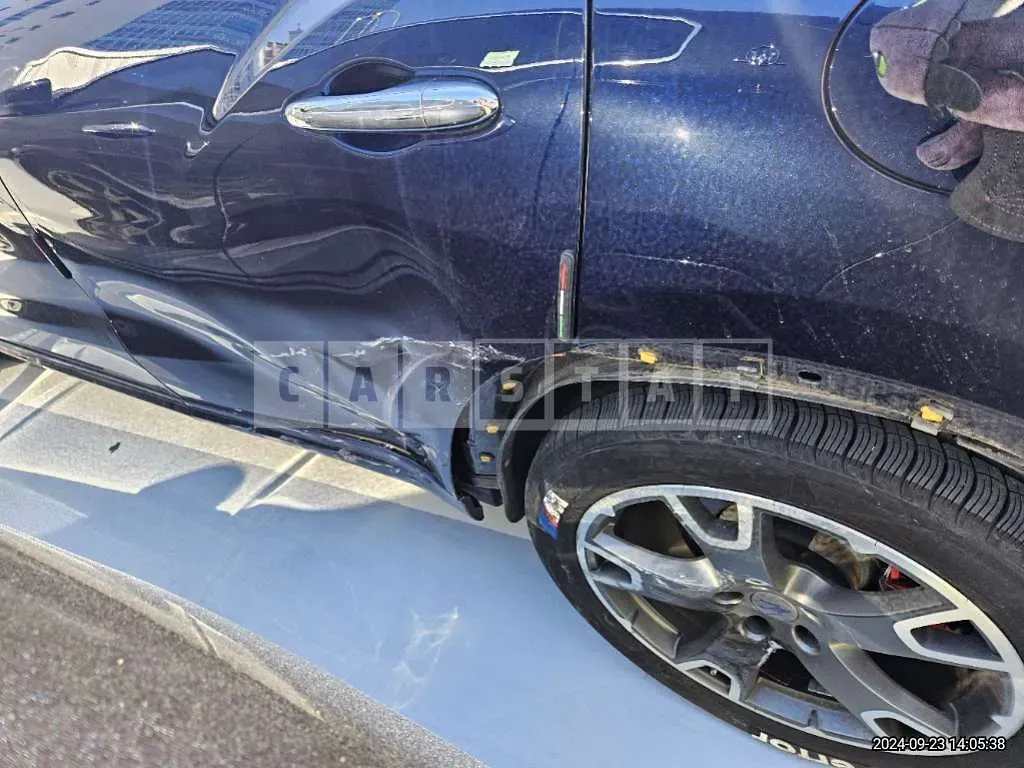 Photo 2 of 21: 2018 Maserati Levante Diesel — Korean insurance auction