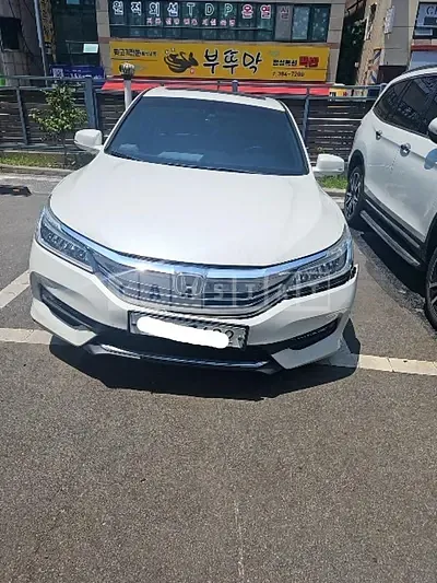 Photo 1 of 50: 2017 Honda Accord 2.4, VIN 1HGCR2680HA514908 — Korean insurance auction