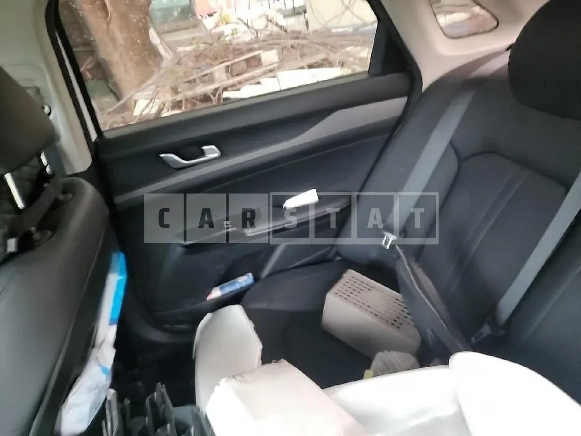 Photo 2 of 29: 2020 Kia K5 2.0, VIN KNAG241ABLA009299 — Korean insurance auction