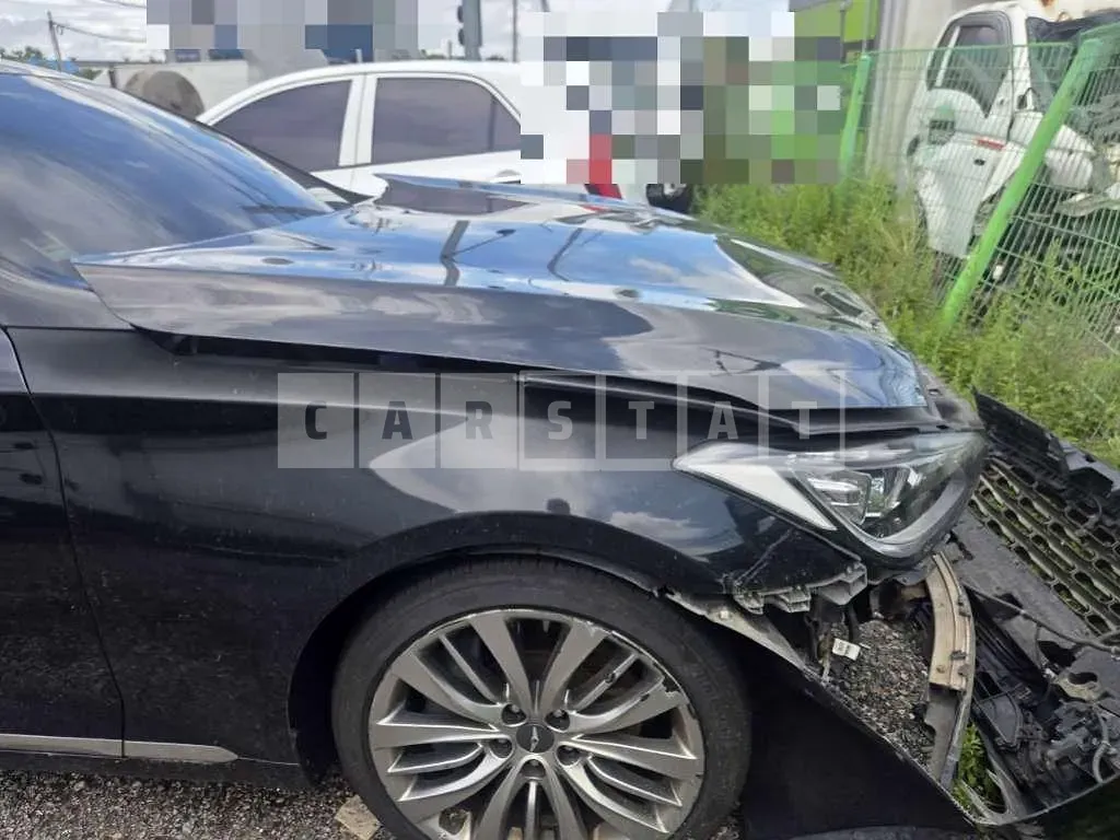Photo 2 of 21: 2017 Genesis G80 3.3 — Korean insurance auction