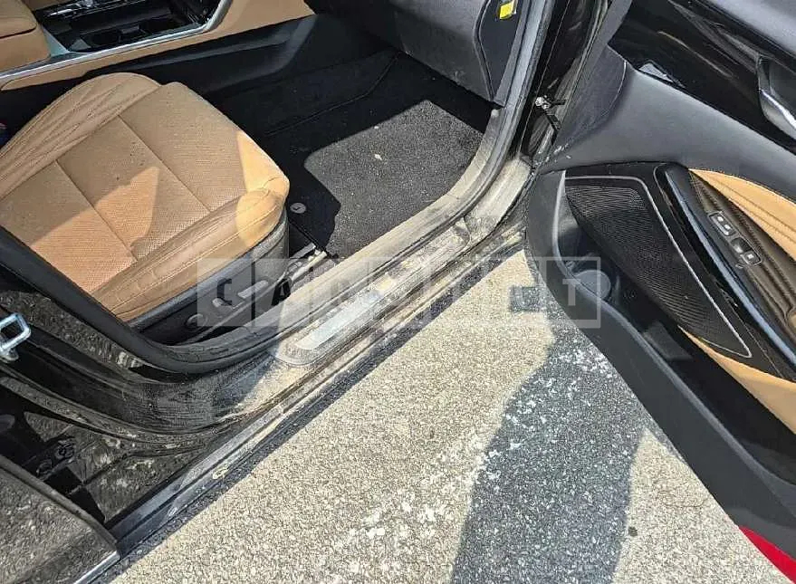 Photo 2 of 11: 2021 Kia K7 — Korean insurance auction