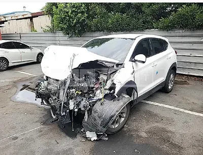 Photo 1 of 12: 2018 Hyundai Tucson, VIN KMHJ2815GJU658029 — Korean insurance auction