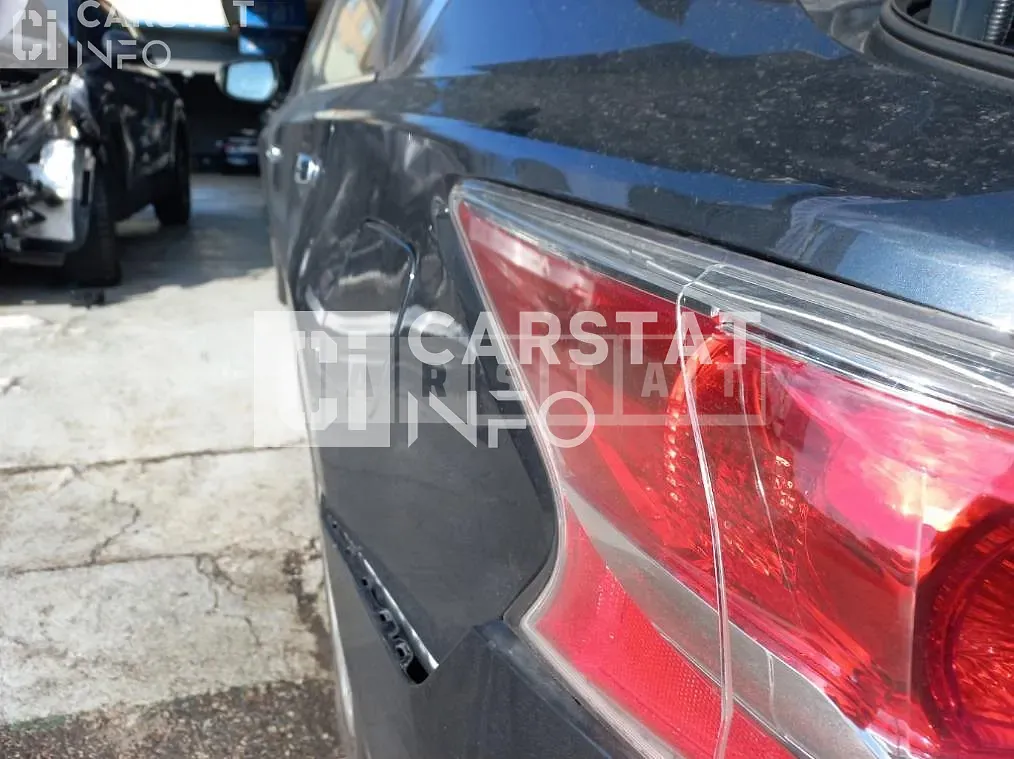 Photo 2 of 13: 2014 Nissan Altima 2.5 — Korean insurance auction