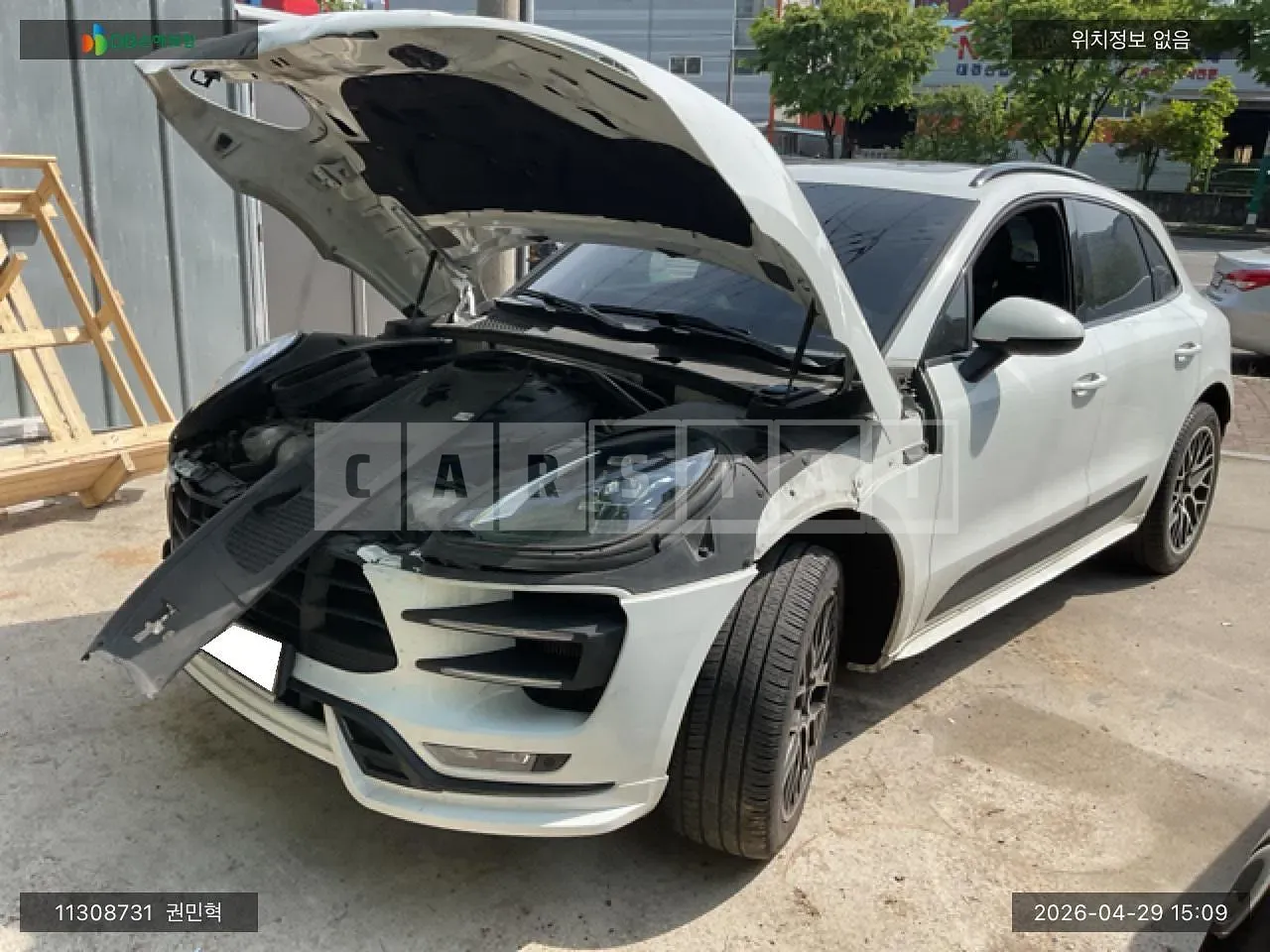 Photo 2 of 13: 2017 Porsche Macan S Diesel, VIN WP1AD295XHLB70880 — Korean insurance auction