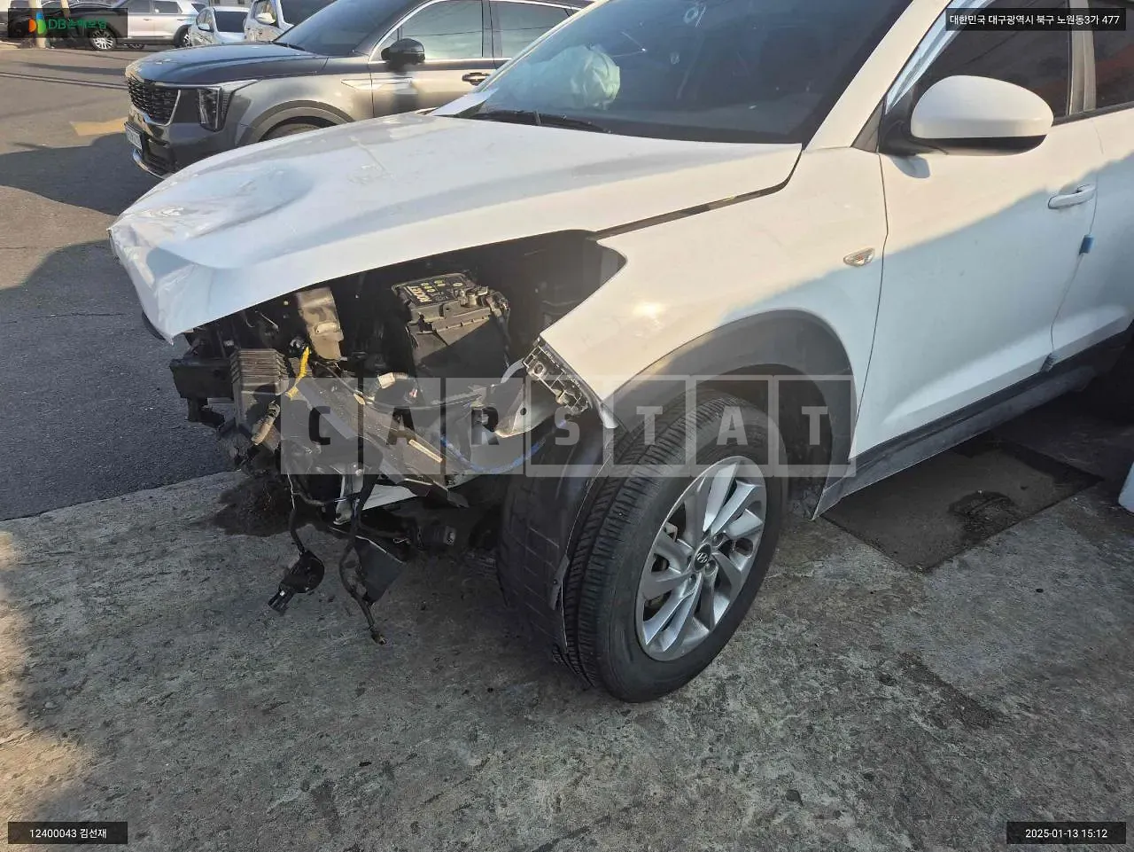 Photo 2 of 16: 2016 Hyundai Tucson, VIN KMHJ2815GGU156365 — Korean insurance auction