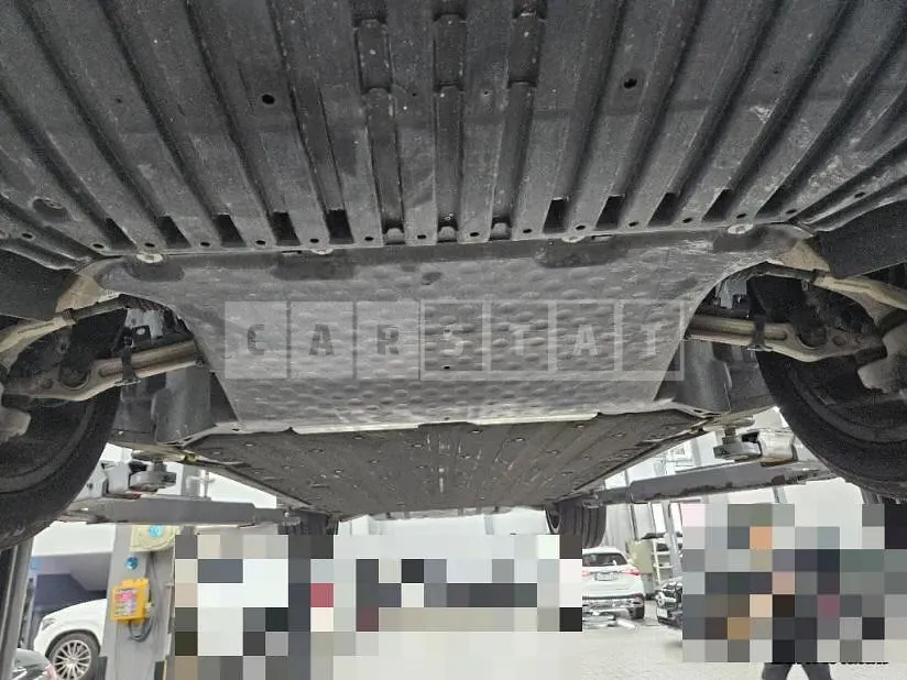 Photo 2 of 27: 2020 Mercedes-Benz EQC 400 4Matic — Korean insurance auction