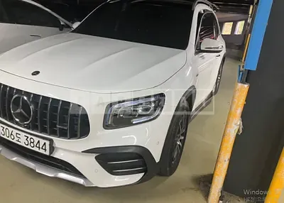2023 Mercedes-AMG GLB35 4MATIC