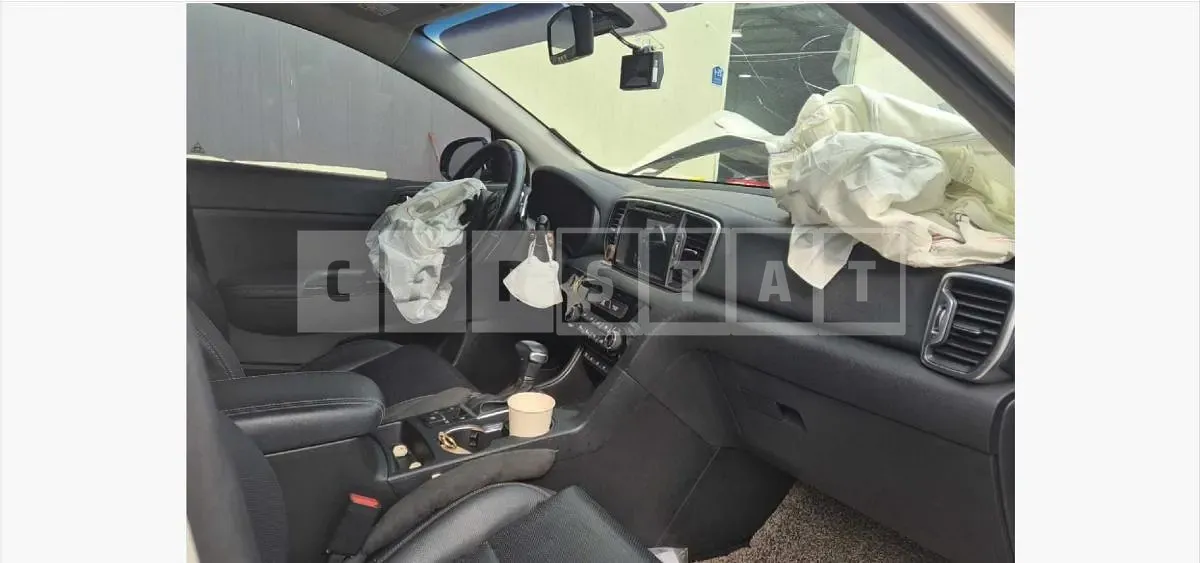 Photo 2 of 12: 2016 Kia Sportage — Korean insurance auction