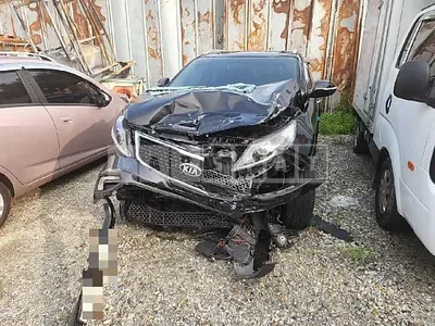 Photo 1 of 12: 2015 Kia Sportage — Korean insurance auction