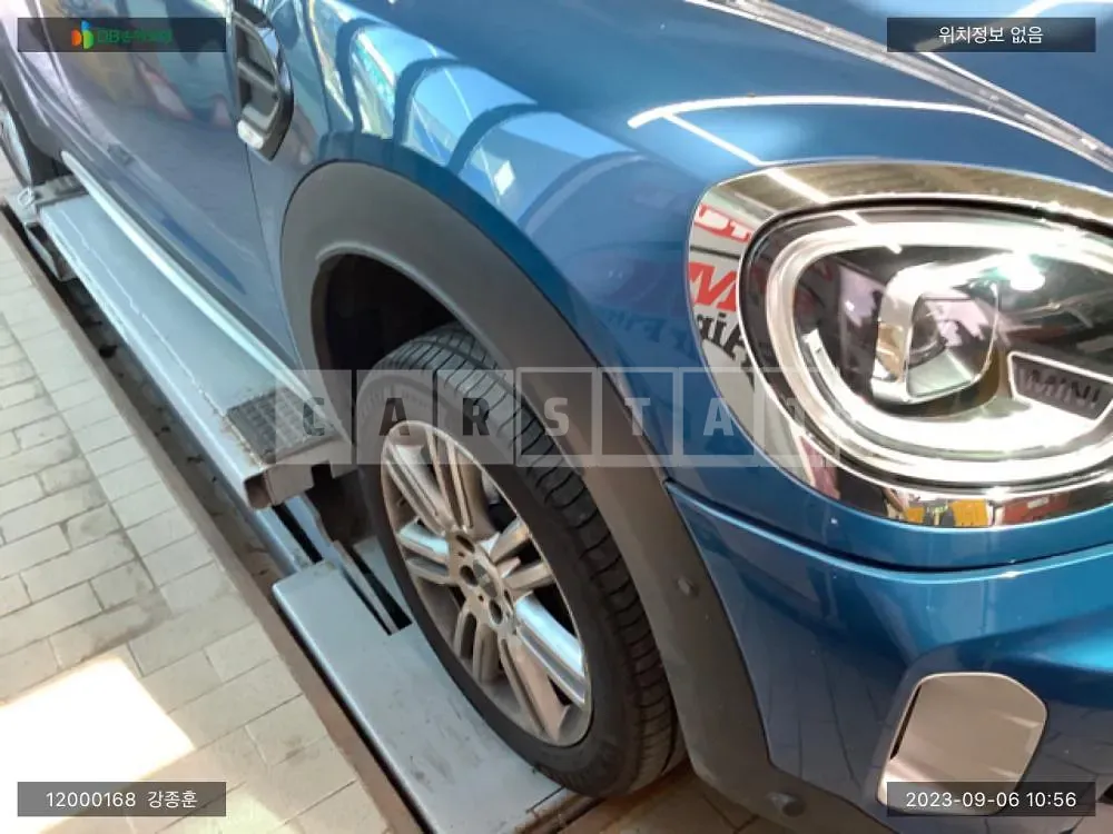 Photo 2 of 24: 2021 MINI Cooper Countryman, VIN WMW31BR02N3N82887 — Korean insurance auction
