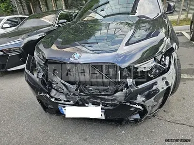 Photo 1 of 40: 2025 BMW X6 xDrive40i M Sport — Korean insurance auction