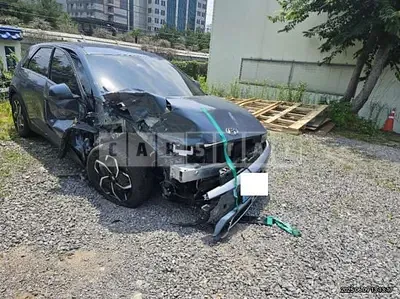 Photo 1 of 24: 2023 Hyundai IONIQ 5 — Korean insurance auction