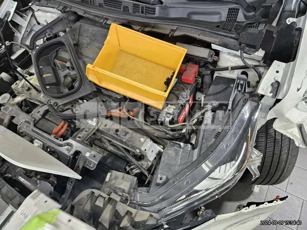 Photo 2 of 50: 2019 Nissan Leaf — Korean insurance auction