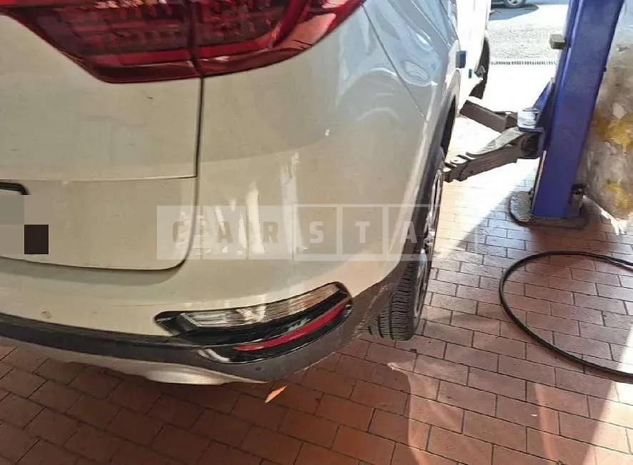 Photo 2 of 27: 2019 Kia Sportage — Korean insurance auction