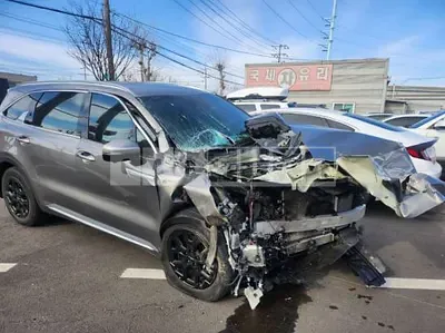 Photo 1 of 7: 2024 Kia Sorento — Korean insurance auction