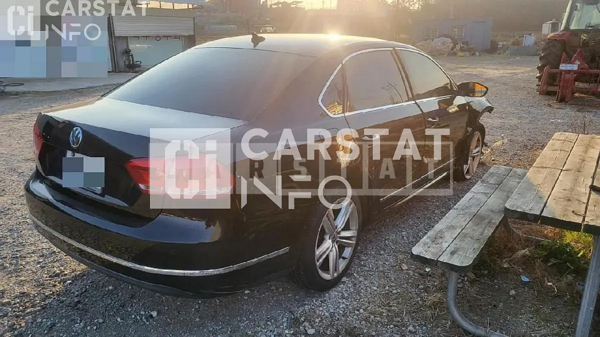 Photo 2 of 6: 2014 Volkswagen Passat 2.0 TDI — Korean insurance auction