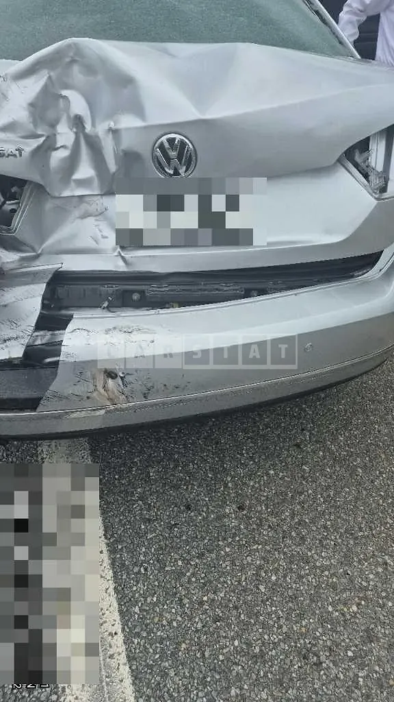 Photo 2 of 16: 2015 Volkswagen Passat 1.8 TSI — Korean insurance auction