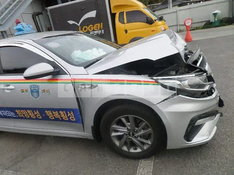 Photo 2 of 22: 2019 Kia K5, VIN KNAGU416BKA322169 — Korean insurance auction