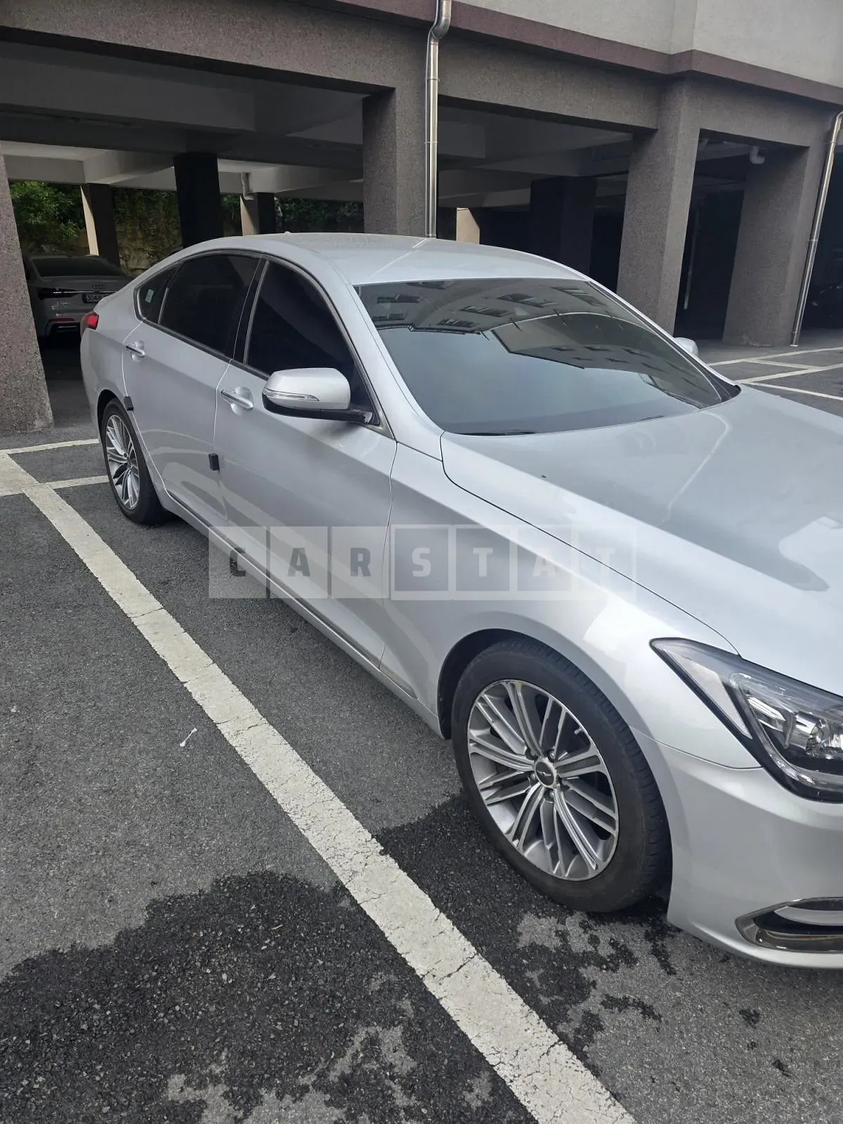 Photo 2 of 6: 2017 Hyundai Genesis G80 3.3 AWD, VIN KMHGL41DDJU249958 — Korean insurance auction