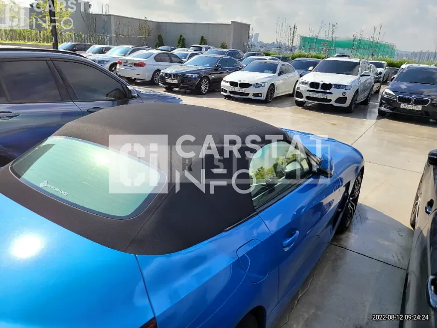 Photo 2 of 11: 2020 BMW Z4 sDrive20i M Sport Package, VIN WBAHF7102LWW64937 — Korean insurance auction